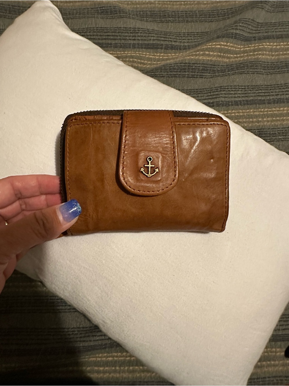 Brown Leather Card & Key Holder with Anchor Accent
